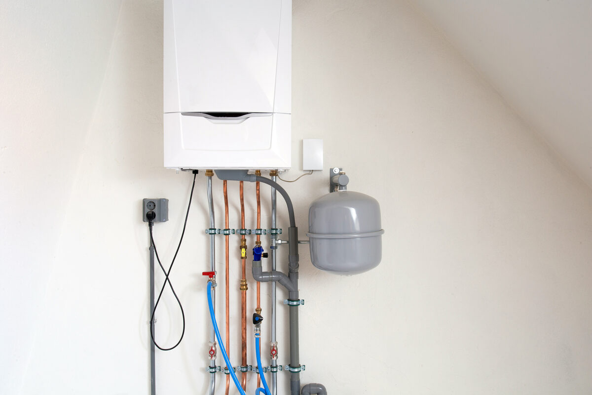 Wall-hung boiler installation